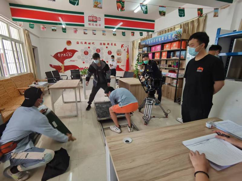 裕民县广告片拍摄公司：极简主义践行者，少即是多的视觉哲学